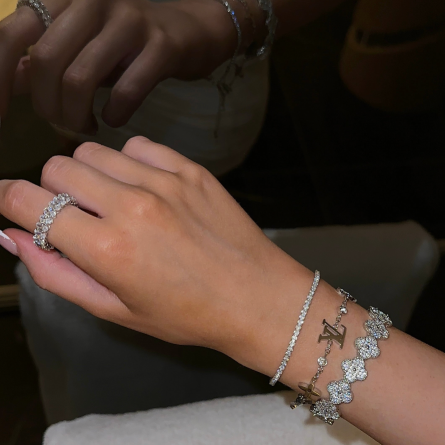 Capri Bracelet in Gold or Silver with Crystals