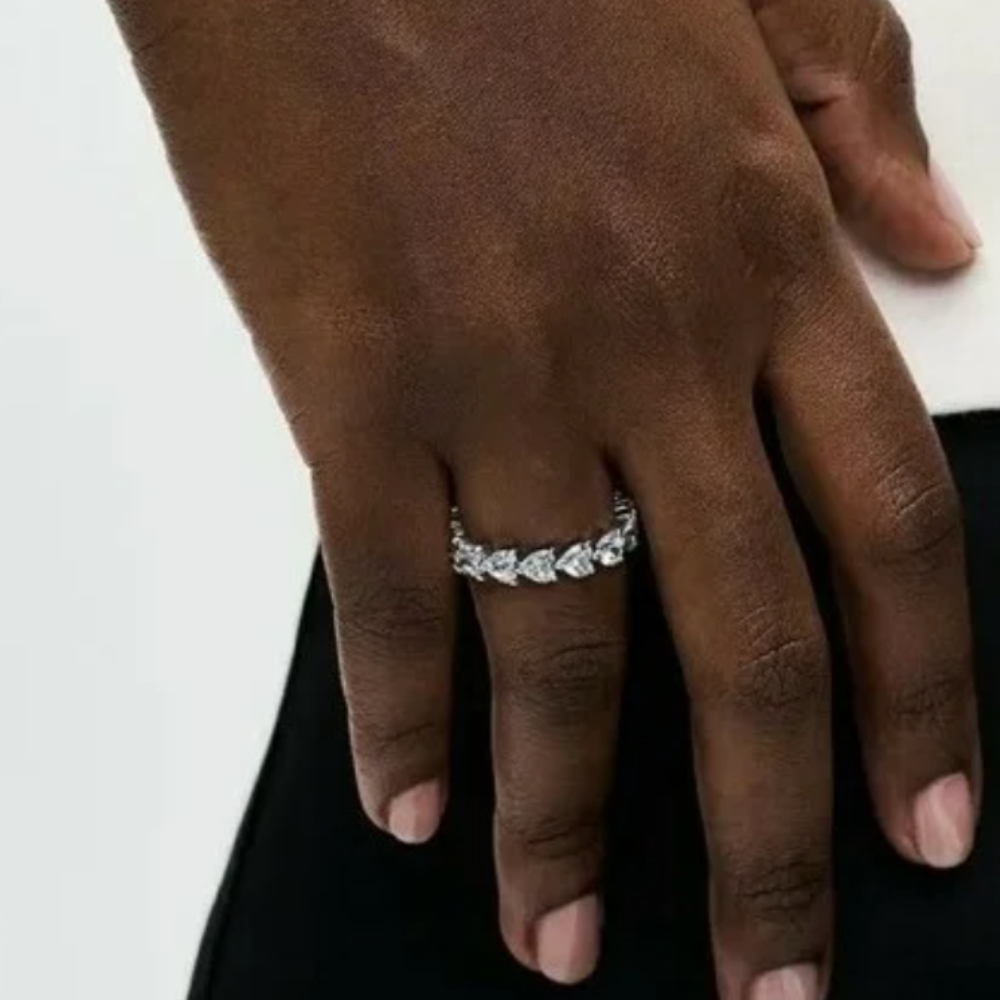 Ring in Silver with Stone Detail