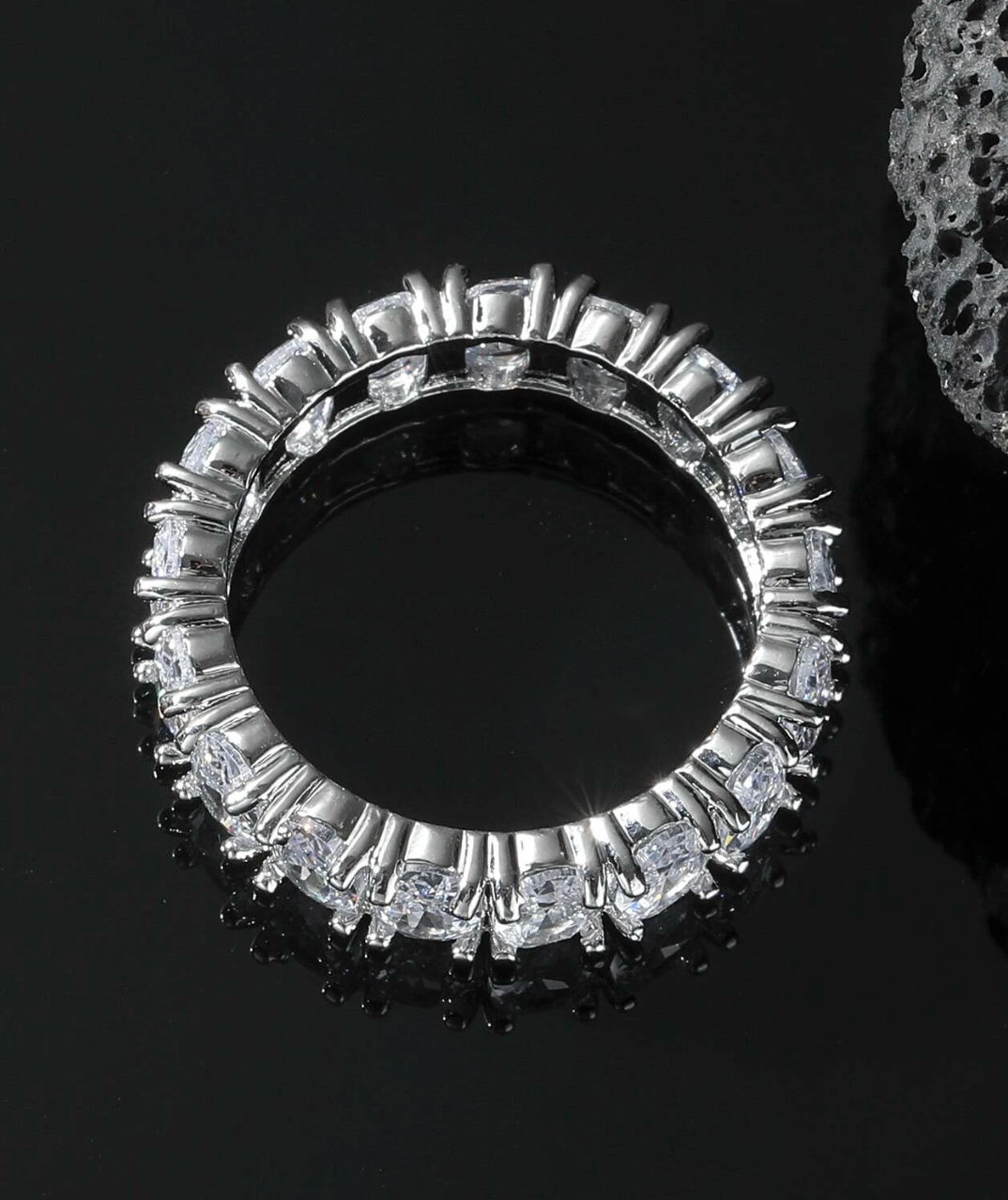 Sara Silver Ring with Crystal Detail