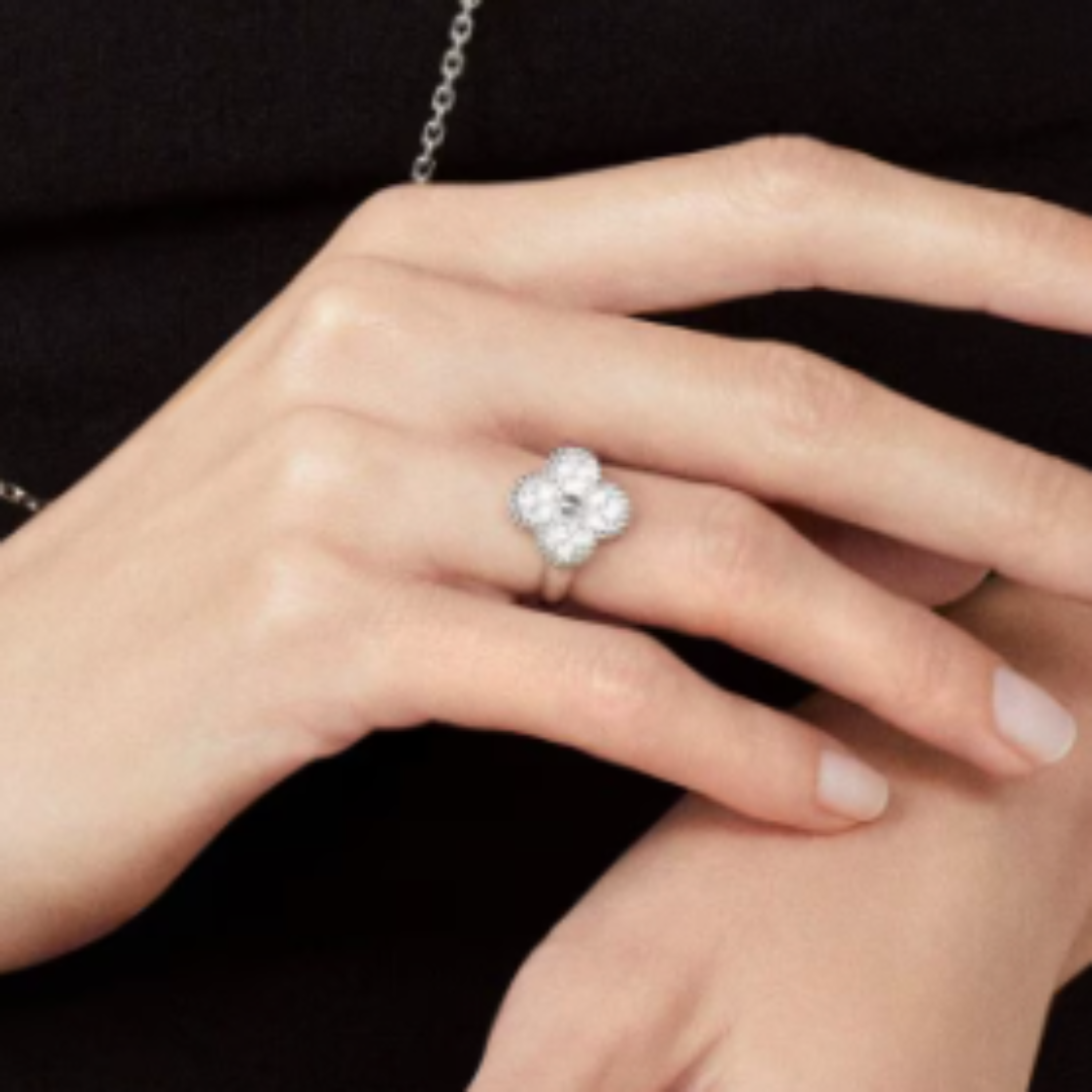 Sleek Silver Ring with Stone Accent