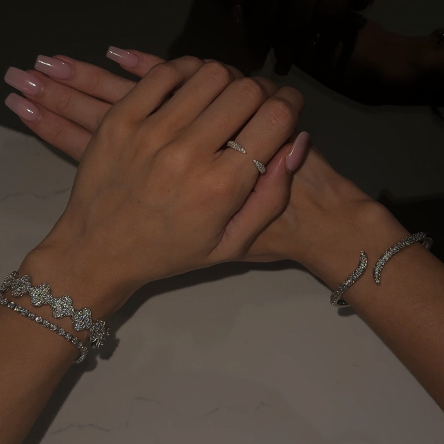 Capri Bracelet in Gold or Silver with Crystals