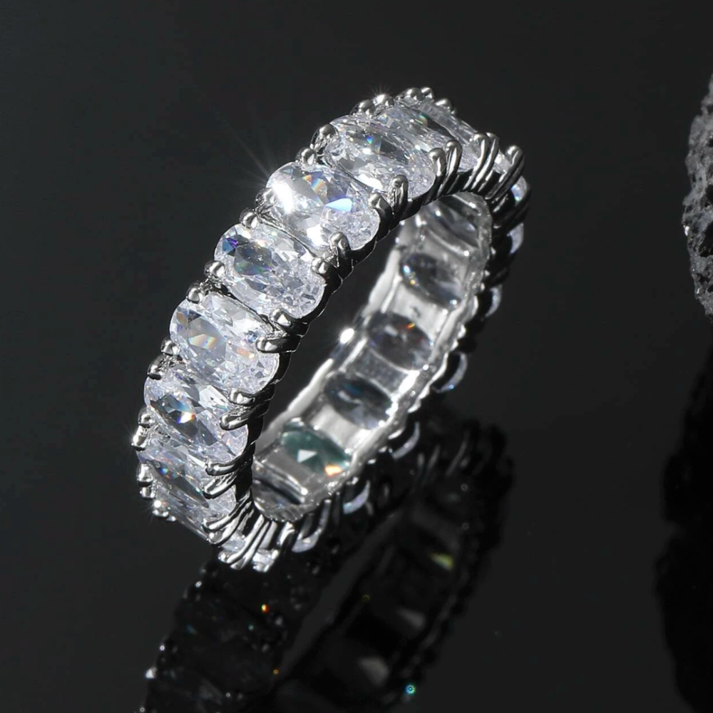 Sara Silver Ring with Crystal Detail